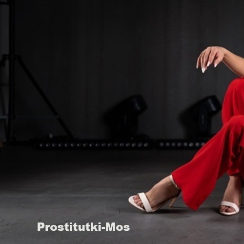  Анна 40693